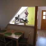 Apartma Zo-vi *